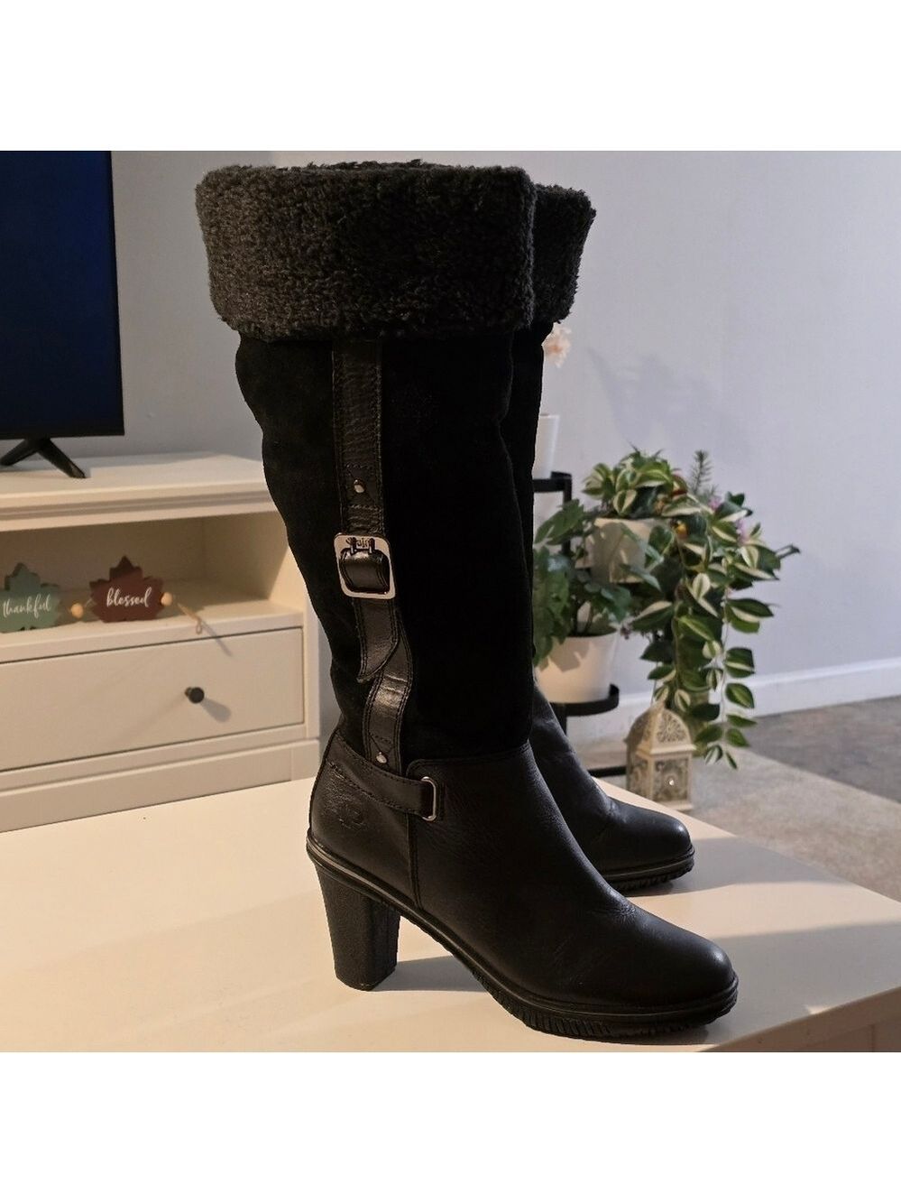 Pajar canada leather suede upper heels boots color black size 8-8.5 Euro 39